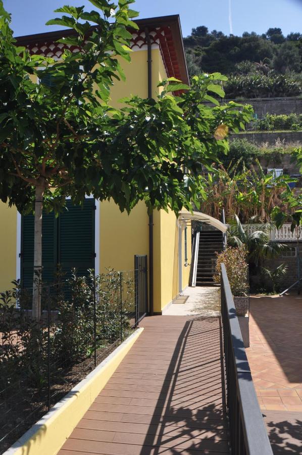 Agriturismo Ca Du Bega 2 Arma di Taggia Bagian luar foto